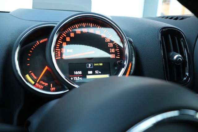 MINI MINI 2.0 CO.S E ALL4 CHILI/PANO/KEYLESS/HEAD.UP/STOEL.VERW, Carmix, OSS