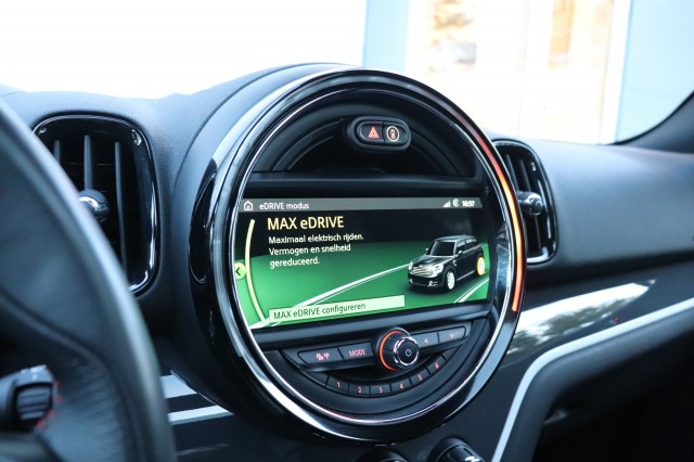 MINI MINI 2.0 CO.S E ALL4 CHILI/PANO/KEYLESS/HEAD.UP/STOEL.VERW, Carmix, OSS