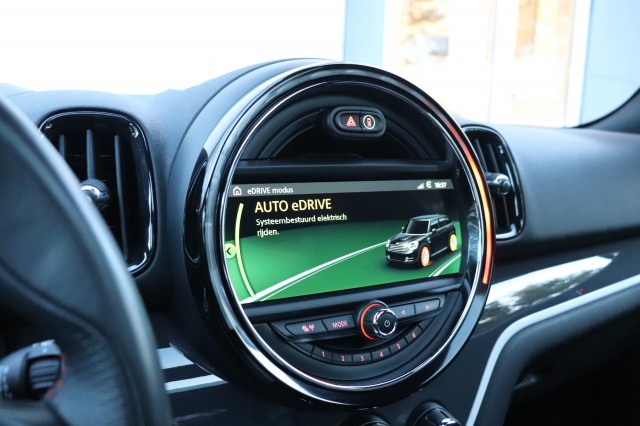 MINI MINI 2.0 CO.S E ALL4 CHILI/PANO/KEYLESS/HEAD.UP/STOEL.VERW, Carmix, OSS