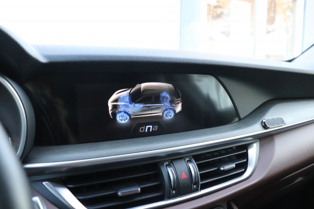 ALFA ROMEO STELVIO 2.0 T AWD SPEC. ED., Carmix, OSS