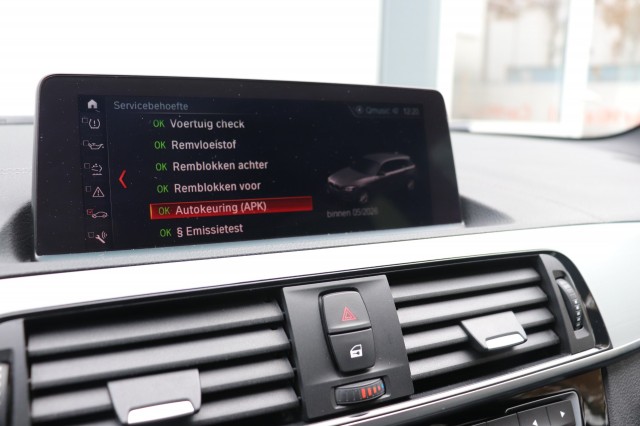 BMW 1-SERIE 116D High Executive M SPORT/CARPLAY/CAMERA/STOEL.VERW/LED, Carmix, OSS