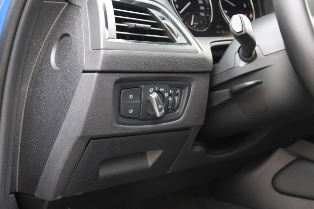 BMW 1-SERIE 116D High Executive M SPORT/CARPLAY/CAMERA/STOEL.VERW/LED, Carmix, OSS