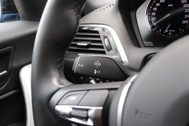 BMW 1-SERIE 116D High Executive M SPORT/CARPLAY/CAMERA/STOEL.VERW/LED, Carmix, OSS