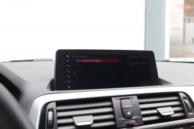 BMW 1-SERIE 116D High Executive M SPORT/CARPLAY/CAMERA/STOEL.VERW/LED, Carmix, OSS