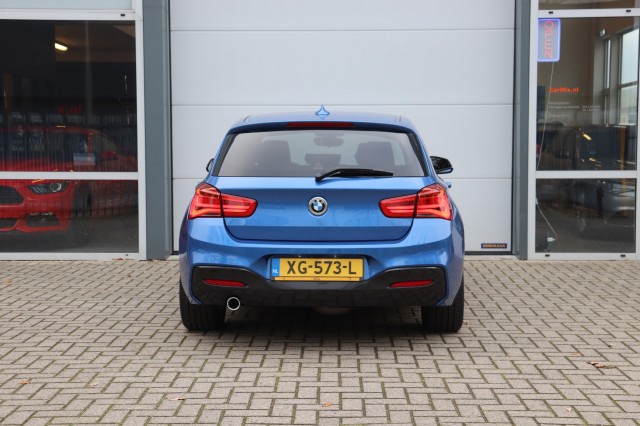 BMW 1-SERIE 116D High Executive M SPORT/CARPLAY/CAMERA/STOEL.VERW/LED, Carmix, OSS