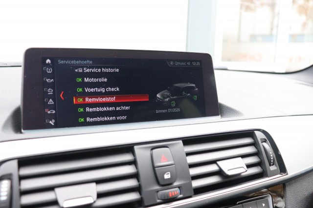 BMW 1-SERIE 116D High Executive M SPORT/CARPLAY/CAMERA/STOEL.VERW/LED, Carmix, OSS