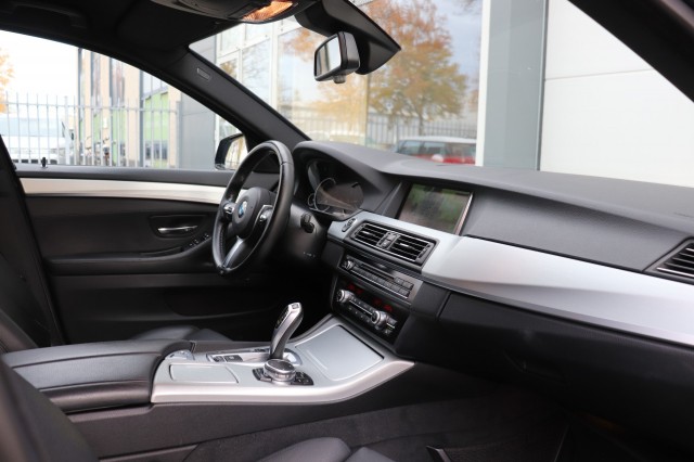 BMW 5-SERIE 528I HIGH EXECUTIVE, Carmix, OSS