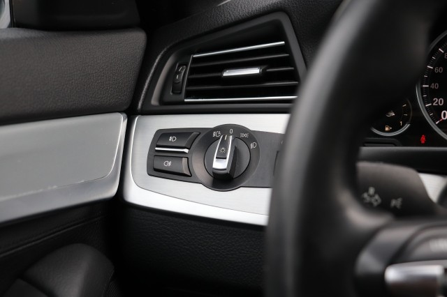 BMW 5-SERIE 528I HIGH EXECUTIVE, Carmix, OSS