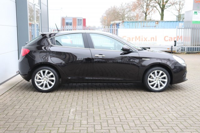 ALFA ROMEO GIULIETTA 1.4 T DISTINCTIVE, Carmix, OSS