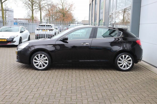 ALFA ROMEO GIULIETTA 1.4 T DISTINCTIVE, Carmix, OSS