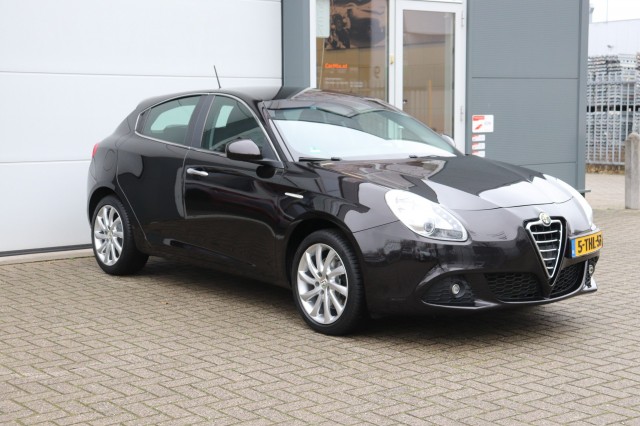 ALFA ROMEO GIULIETTA 1.4 T DISTINCTIVE, Carmix, OSS