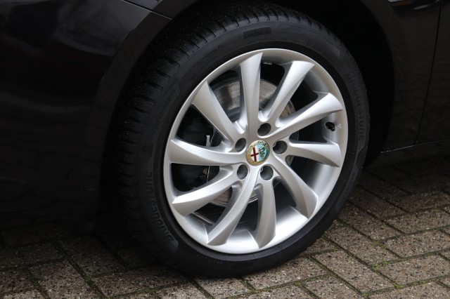 ALFA ROMEO GIULIETTA 1.4 T DISTINCTIVE, Carmix, OSS