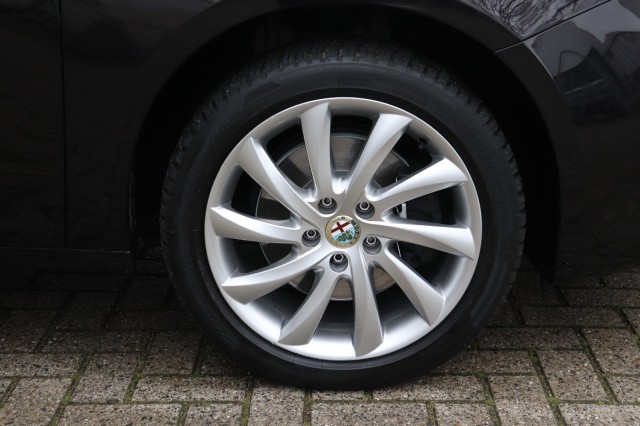 ALFA ROMEO GIULIETTA 1.4 T DISTINCTIVE, Carmix, OSS