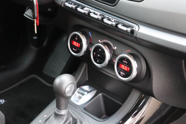 ALFA ROMEO GIULIETTA 1.4 T DISTINCTIVE, Carmix, OSS