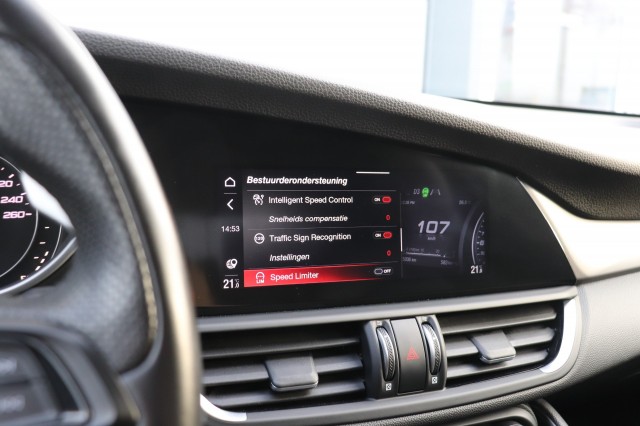 ALFA ROMEO GIULIA 2.0T SPRINT/MY2021/CARPLAY/KEYLESS/, Carmix, OSS