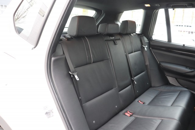 BMW X3 SDRIVE20I HIGH EXEC/ORIG.NL/KEYLESS, Carmix, OSS
