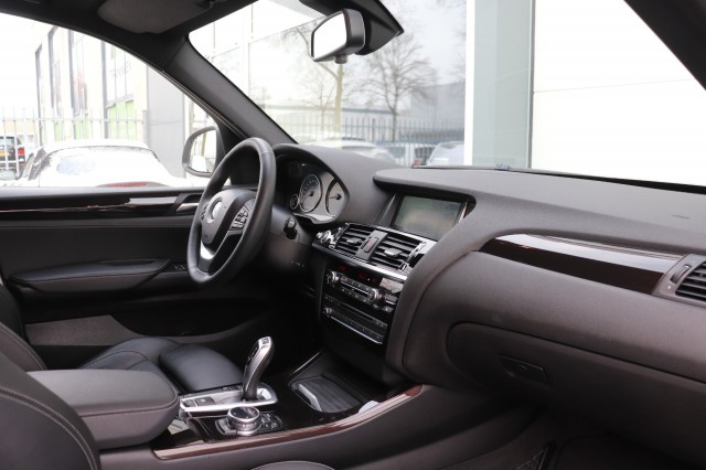 BMW X3 SDRIVE20I HIGH EXEC/ORIG.NL/KEYLESS, Carmix, OSS