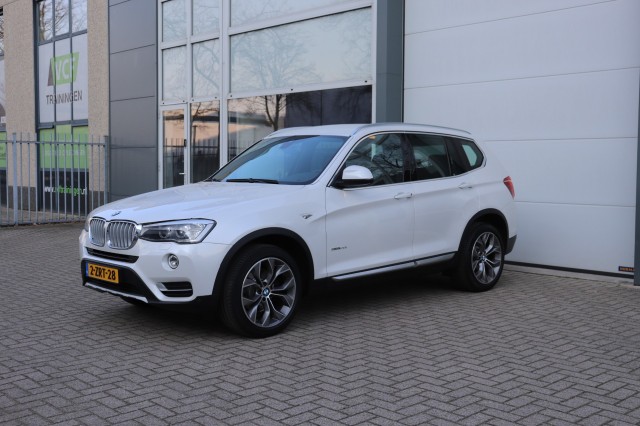 BMW X3 SDRIVE20I HIGH EXEC/ORIG.NL/KEYLESS, Carmix, OSS