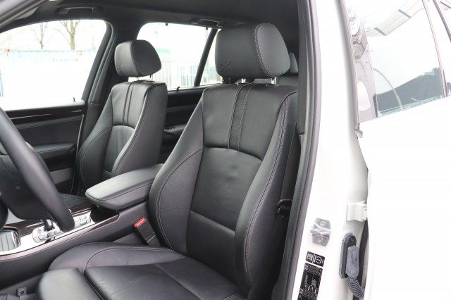 BMW X3 SDRIVE20I HIGH EXEC/ORIG.NL/KEYLESS, Carmix, OSS