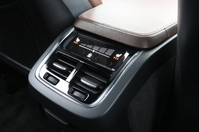 VOLVO XC90 2.0 T5 AWD INSCRIPT.7P/360Cam/A.CarPlay/Pan.Dak//ORIG.NL/20, Carmix, OSS