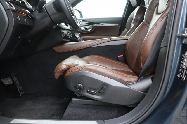 VOLVO XC90 2.0 T5 AWD INSCRIPT.7P/360Cam/A.CarPlay/Pan.Dak//ORIG.NL/20, Carmix, OSS