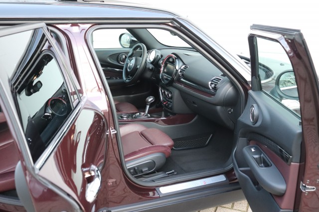 MINI CLUBMAN CLUBMAN  S AUT KNIGHTSBRIDGE EDITION/PAN.DAK/STOEL.VERW/KEYLESS/CAMERA, Carmix, OSS