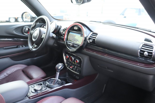 MINI CLUBMAN CLUBMAN  S AUT KNIGHTSBRIDGE EDITION/PAN.DAK/STOEL.VERW/KEYLESS/CAMERA, Carmix, OSS