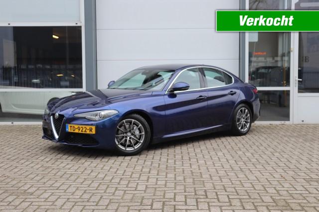 Alfa romeo Giulia - 2.0T SUPER/ORIG.NL/DEALER.OND/LEDER/CAMERA