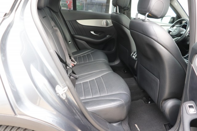 MERCEDES-BENZ GLC-KLASSE 250 4MATIC PR. PLUS, Carmix, OSS