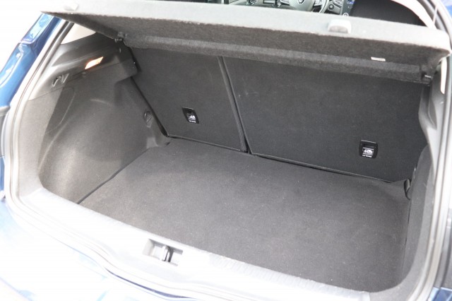 RENAULT MEGANE 1.2 TCE LIMITED, Carmix, OSS