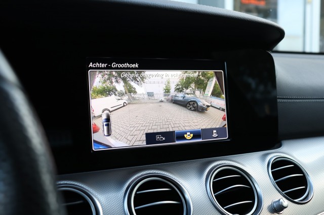 MERCEDES-BENZ E-KLASSE 220 D Estate AUT(9) Business Solution AMG/EURO6/SCHUIFDAK/AMBIENT/19, Carmix, OSS