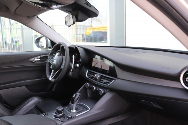 ALFA ROMEO GIULIA 2.0 T AWD VELOCE, Carmix, OSS