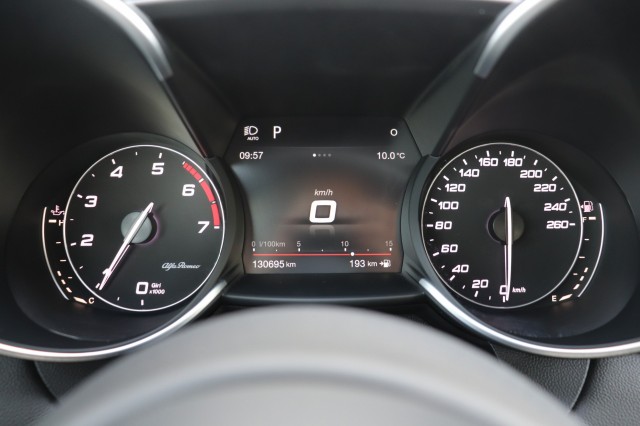 ALFA ROMEO GIULIA 2.0 T AWD VELOCE, Carmix, OSS