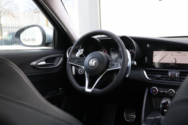 ALFA ROMEO GIULIA 2.0 T AWD VELOCE, Carmix, OSS