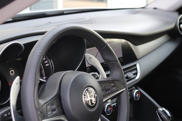 ALFA ROMEO GIULIA 2.0 T AWD VELOCE, Carmix, OSS