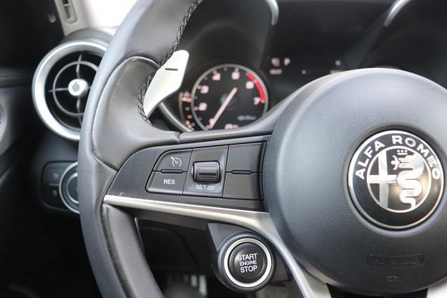 ALFA ROMEO GIULIA 2.0 T AWD VELOCE, Carmix, OSS