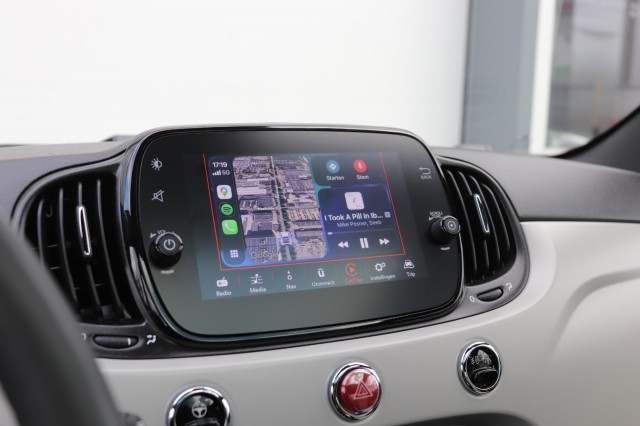 FIAT 500 1.0 HYBR. STAR/PAN.DAK/A.CARPLAY/CLIMA/CRUISE/DIG.DASHBOARD/ORIG.NL/1E EIG, Carmix, OSS