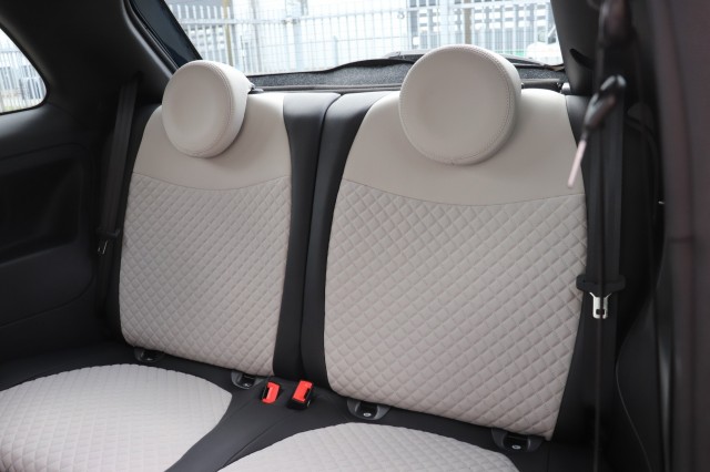 FIAT 500 1.0 HYBR. STAR/PAN.DAK/A.CARPLAY/CLIMA/CRUISE/DIG.DASHBOARD/ORIG.NL/1E EIG, Carmix, OSS