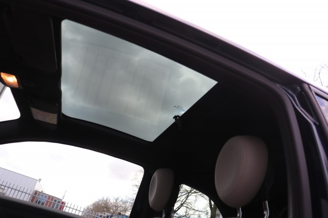 FIAT 500 1.0 HYBR. STAR/PAN.DAK/A.CARPLAY/CLIMA/CRUISE/DIG.DASHBOARD/ORIG.NL/1E EIG, Carmix, OSS