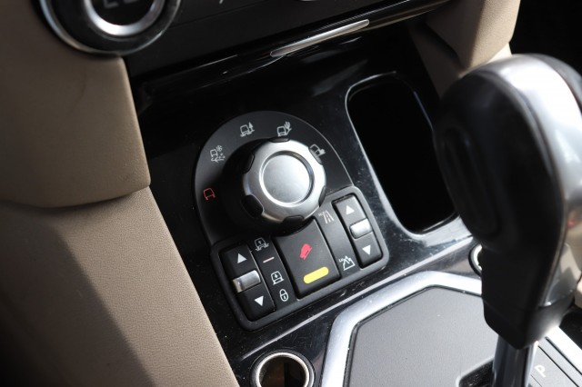 LAND ROVER DISCOVERY 3.0 SDV6 HSE 7PERS 245PK AUT, Carmix, OSS