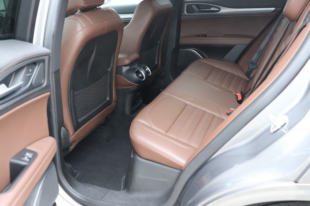 ALFA ROMEO STELVIO 2.0 T Q4 280PK AWD VELOCE/1E EIG./GRIGIO STROMBOLI/A.CARPLAY/20, Carmix, OSS