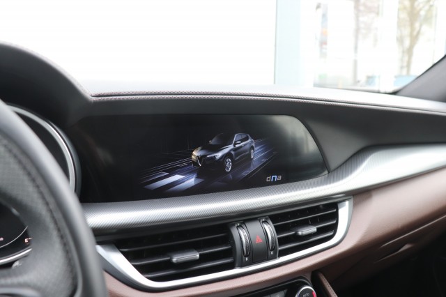 ALFA ROMEO STELVIO 2.0 T Q4 280PK AWD VELOCE/1E EIG./GRIGIO STROMBOLI/A.CARPLAY/20, Carmix, OSS