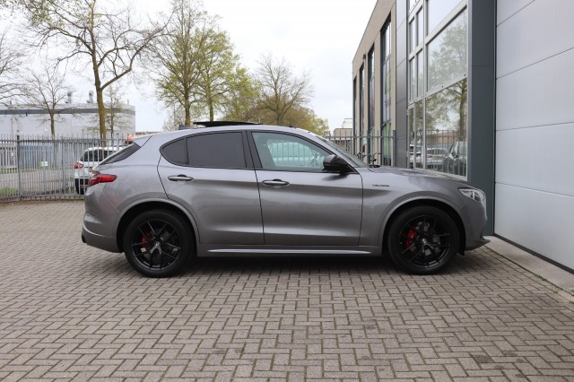 ALFA ROMEO STELVIO 2.0 T Q4 280PK AWD VELOCE/1E EIG./GRIGIO STROMBOLI/A.CARPLAY/20, Carmix, OSS