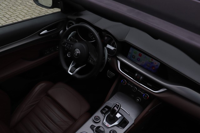 ALFA ROMEO STELVIO 2.0 T Q4 280PK AWD VELOCE/1E EIG./GRIGIO STROMBOLI/A.CARPLAY/20, Carmix, OSS