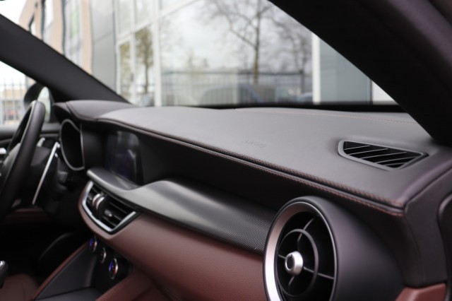 ALFA ROMEO STELVIO 2.0 T Q4 280PK AWD VELOCE/1E EIG./GRIGIO STROMBOLI/A.CARPLAY/20, Carmix, OSS