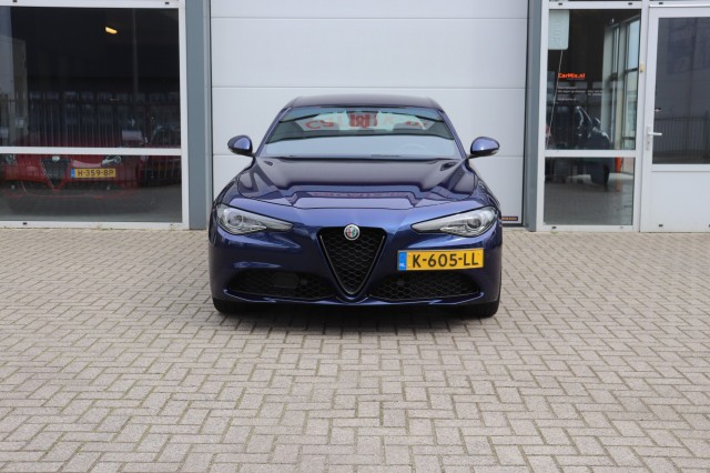 ALFA ROMEO GIULIA 2.0T SPRINT/VELOCE.INT/STOEL.STUUR.VERW/ADAP.CRUISE/19, Carmix, OSS