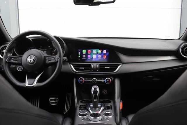 ALFA ROMEO GIULIA 2.0T SPRINT/VELOCE.INT/STOEL.STUUR.VERW/ADAP.CRUISE/19, Carmix, OSS
