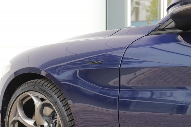 ALFA ROMEO GIULIA 2.0T SPRINT/VELOCE.INT/STOEL.STUUR.VERW/ADAP.CRUISE/19, Carmix, OSS