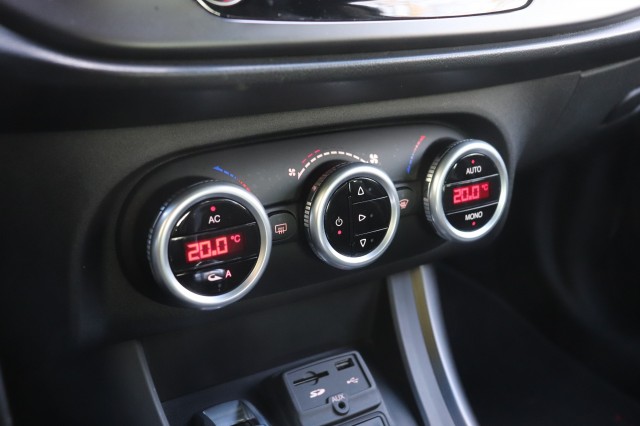 ALFA ROMEO GIULIETTA 1.4 T EXCLUSIVE, Carmix, OSS