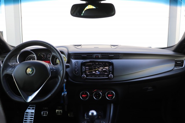 ALFA ROMEO GIULIETTA 1.4 T EXCLUSIVE, Carmix, OSS